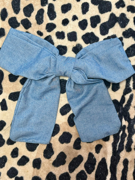 Denim bow